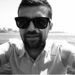 files/handsome-man-taking-selfieclose-portrait-260nw-636137816.jpg